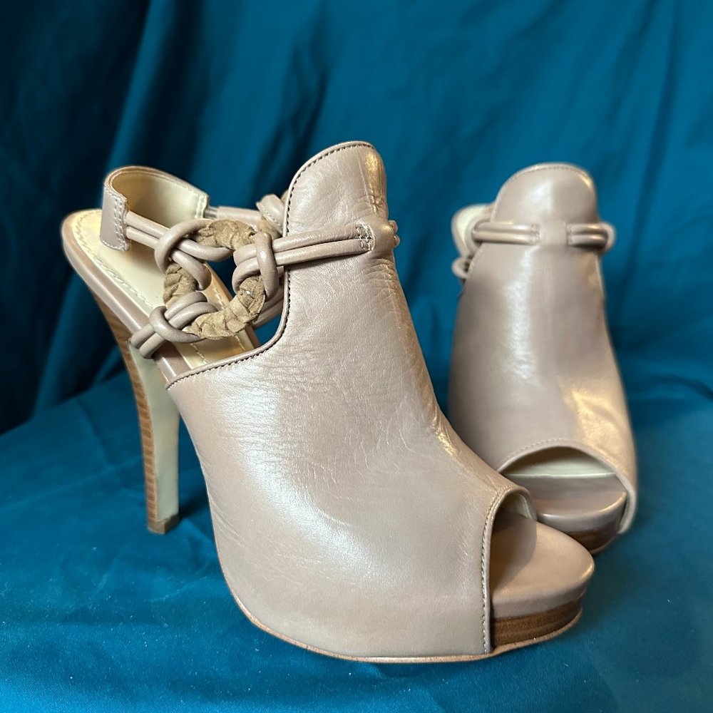 Calvin Klien Heels